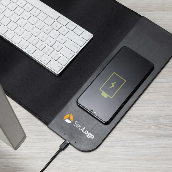 Desk Pad com Carregamento por Indução