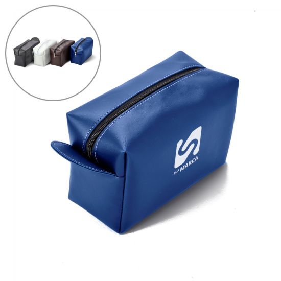 Necessaire em couro sintético