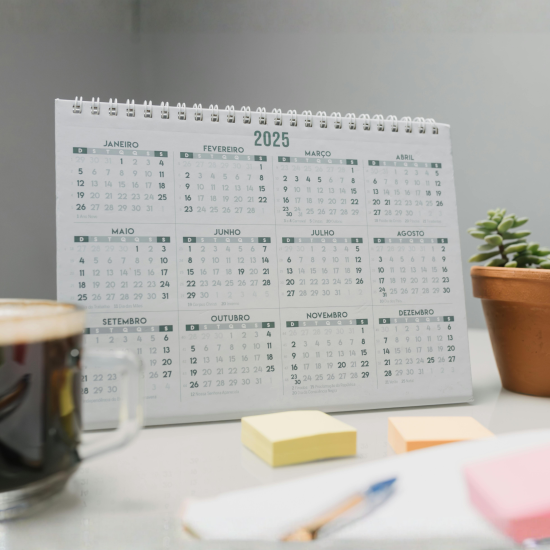 Calendário de Mesa 2026 / 15x21