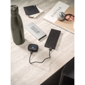 DOROTHY 10. Bateria portátil em alumínio 100% reciclado e bateria em lítio com capacidade de 10.000 mAh